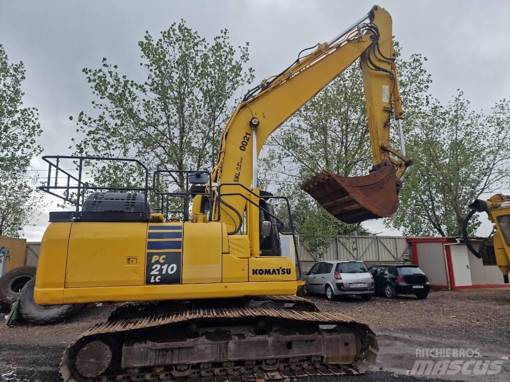 Komatsu PC210LC-11 Pásová rýpadla