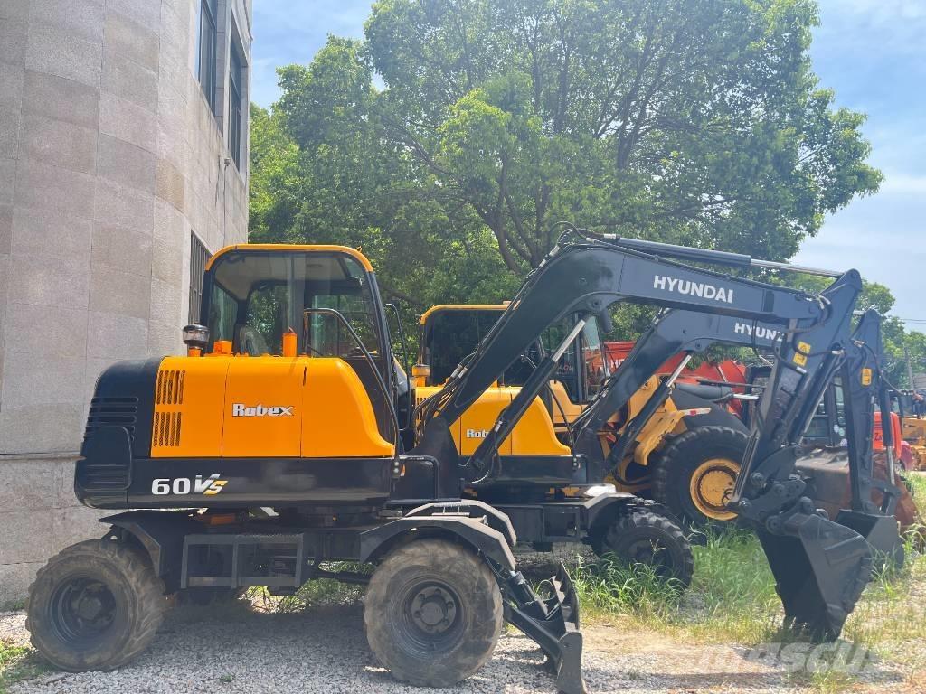 Hyundai Robex 60 VS Mini rýpadla < 7t