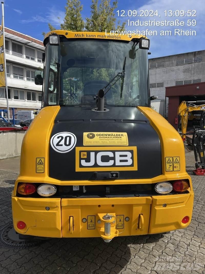 JCB 407 Kolové nakladače