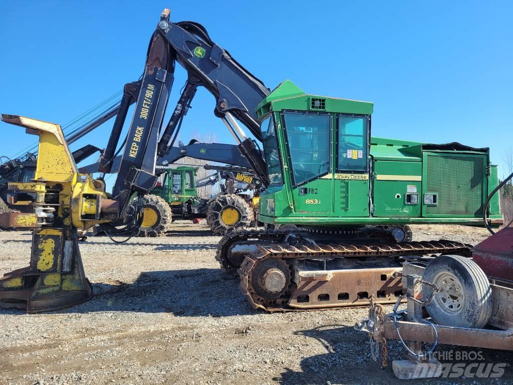John Deere 853 Kácecí harvestory