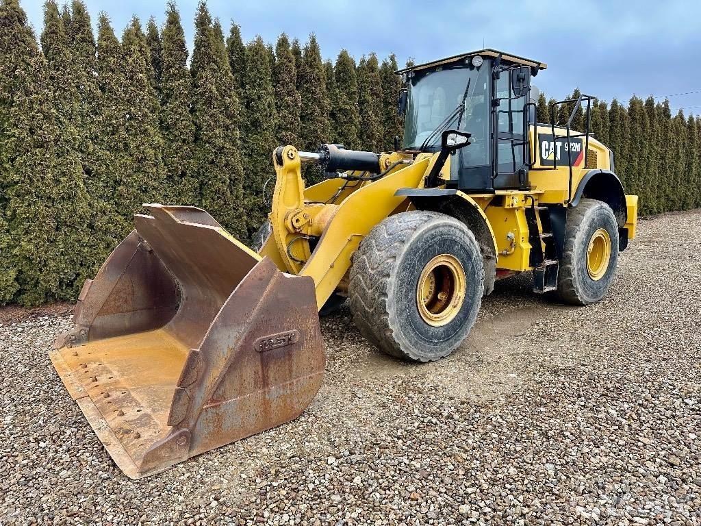 CAT 972 M Kolové nakladače