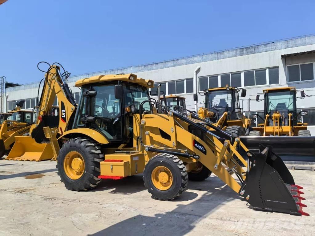CAT 420 F Rýpadlo-nakladače