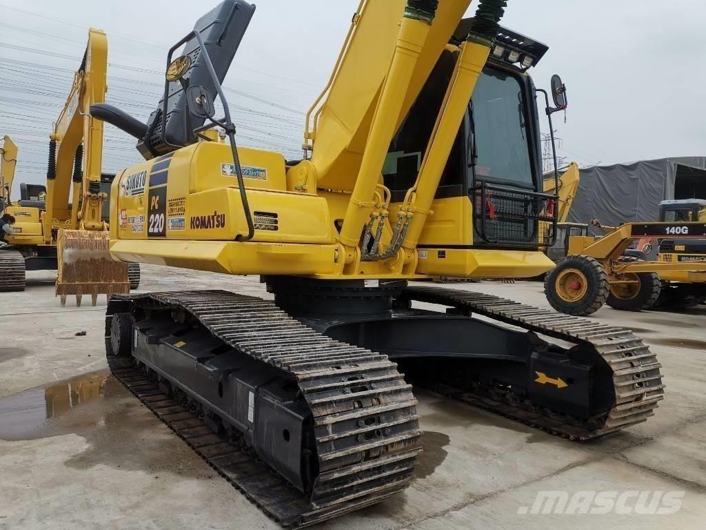 Komatsu pc220-8 Pásová rýpadla