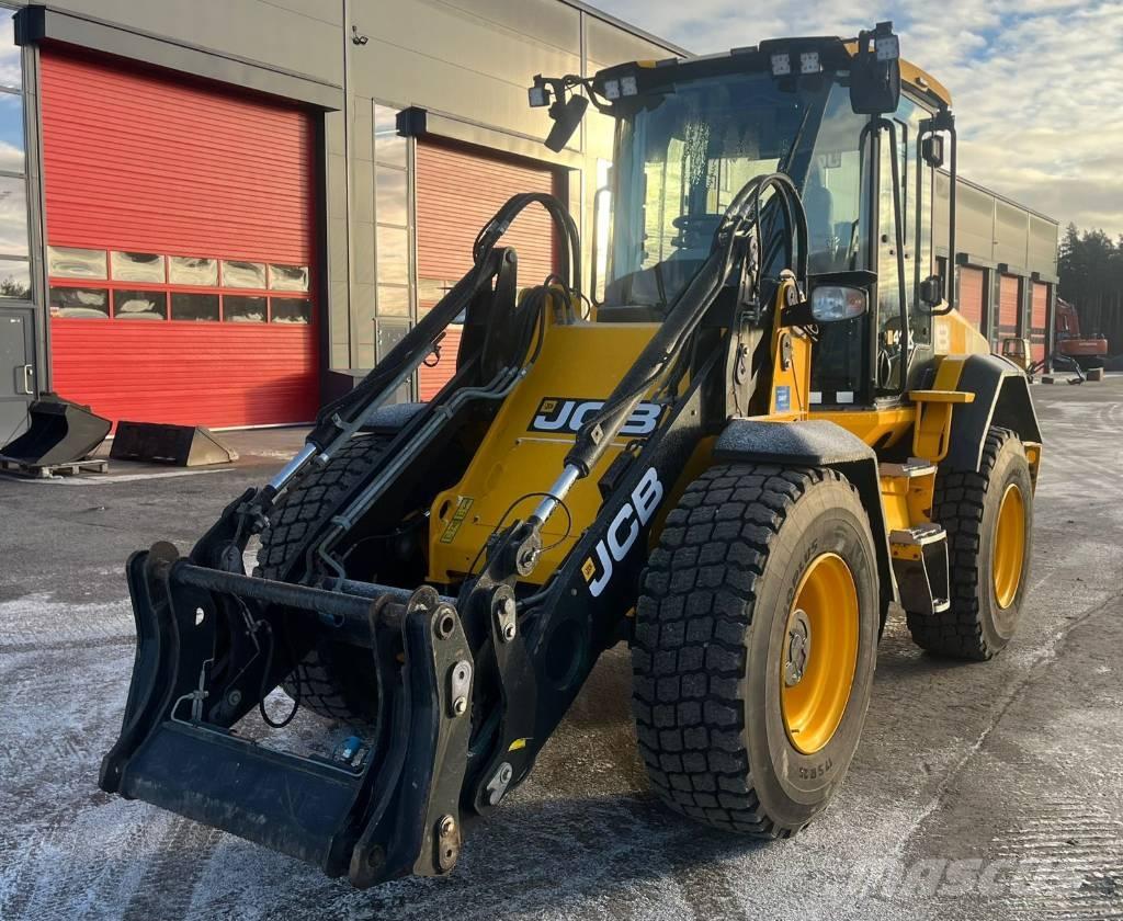JCB 413K -2018 Kolové nakladače