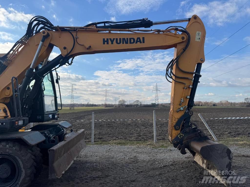Hyundai HW140 Kolová rýpadla