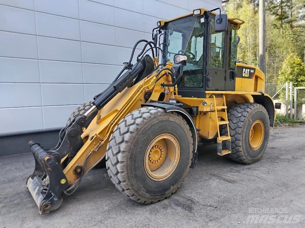 CAT 930 H Kolové nakladače