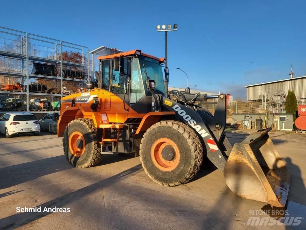 Doosan DL 200-5 Kolové nakladače