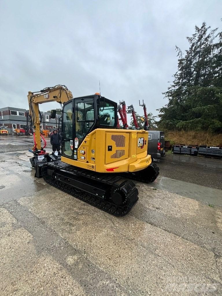 CAT 309 Midi rýpadla 7t - 12t