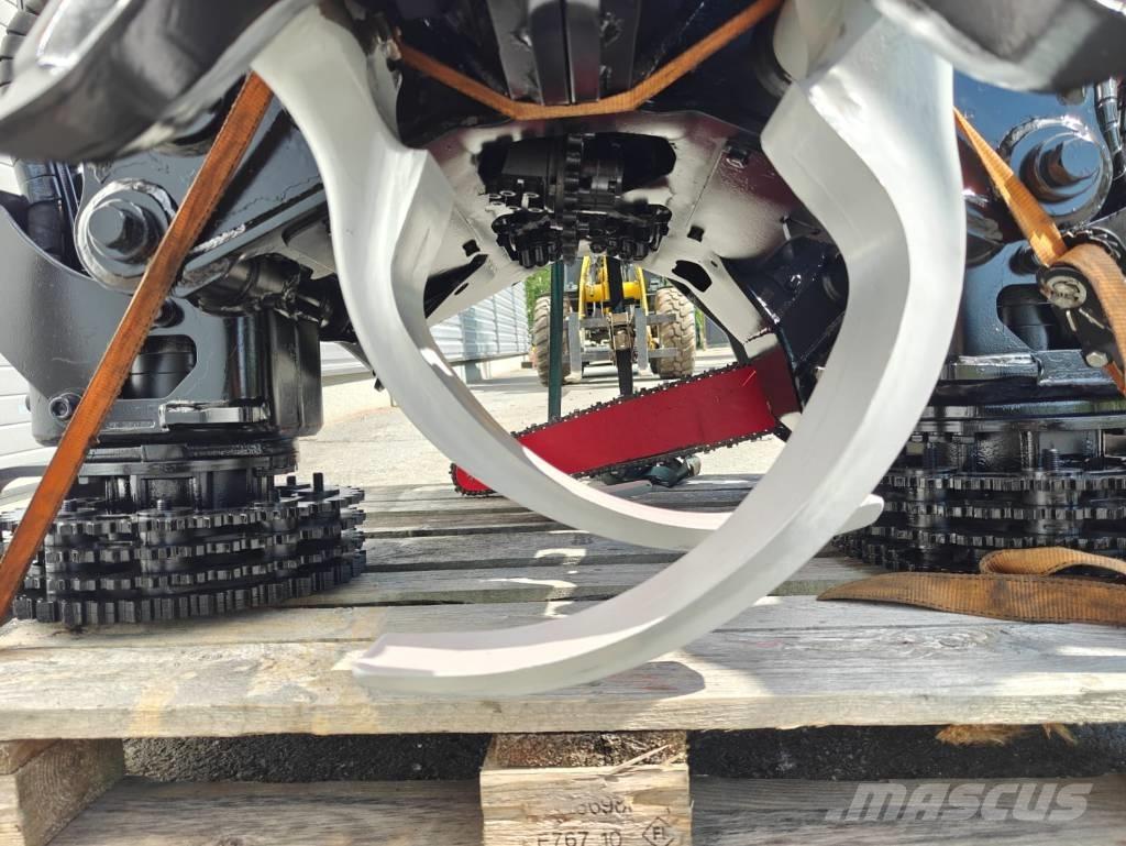 Komatsu C 93 Těžební hlavy