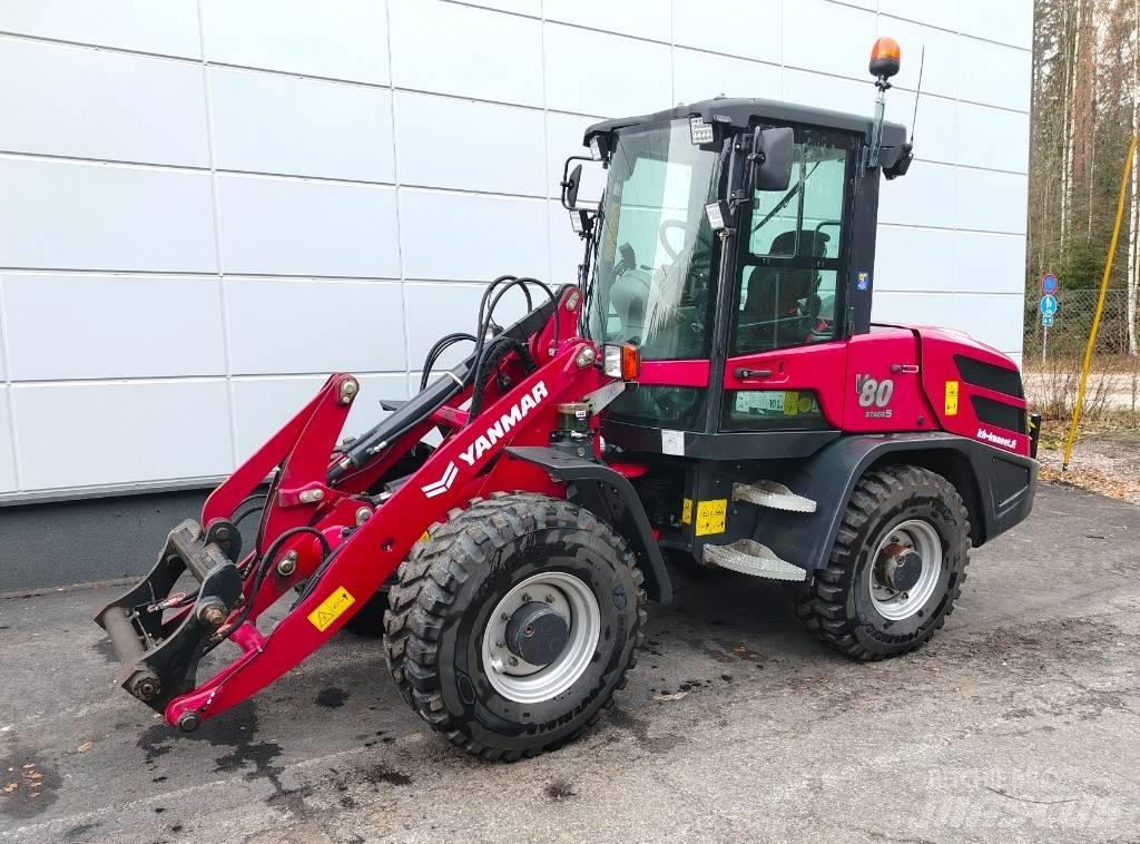 Yanmar V 80 Kolové nakladače