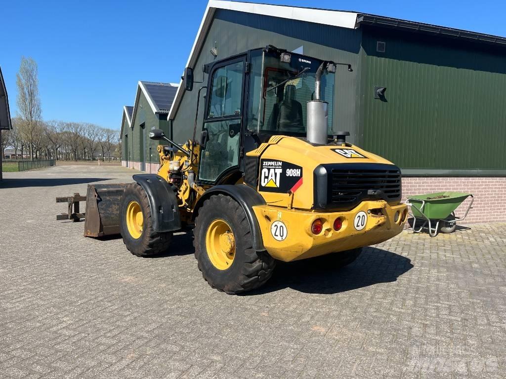 CAT 908 H Kolové nakladače