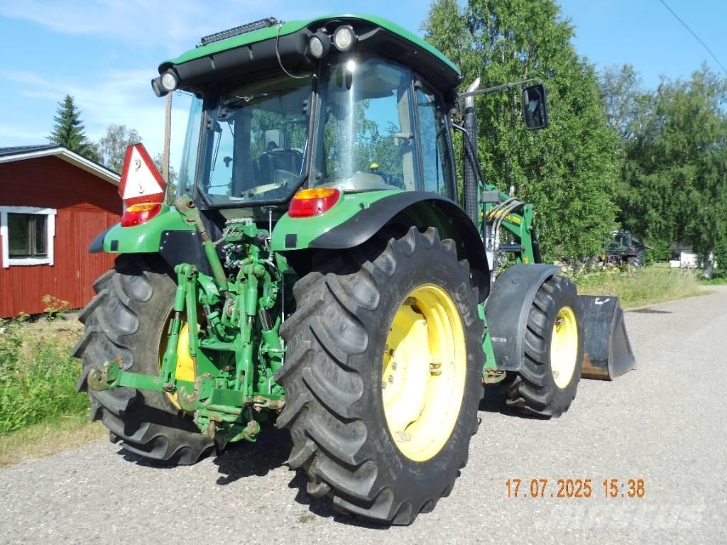 John Deere 5100 M Traktory