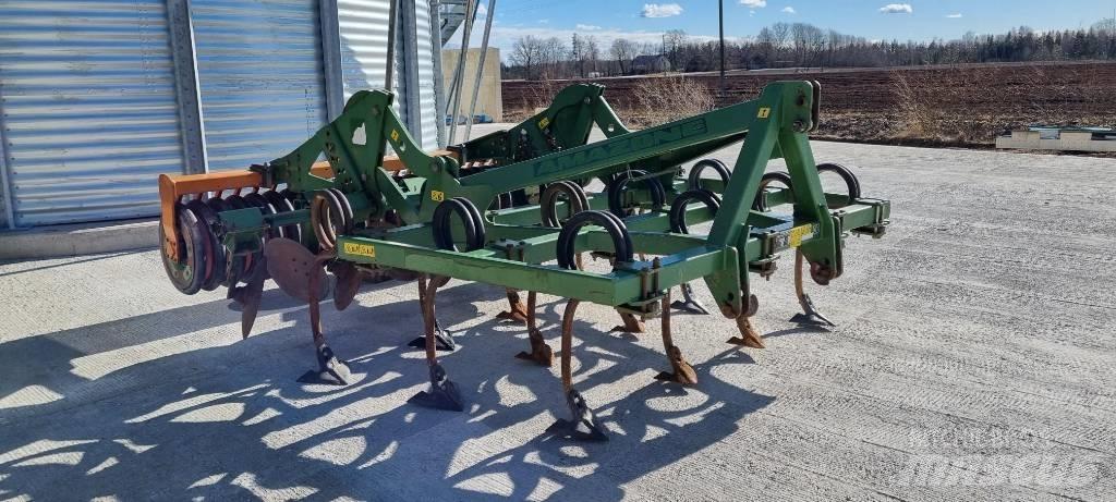 Amazone Cenius 3001 Kultivátory