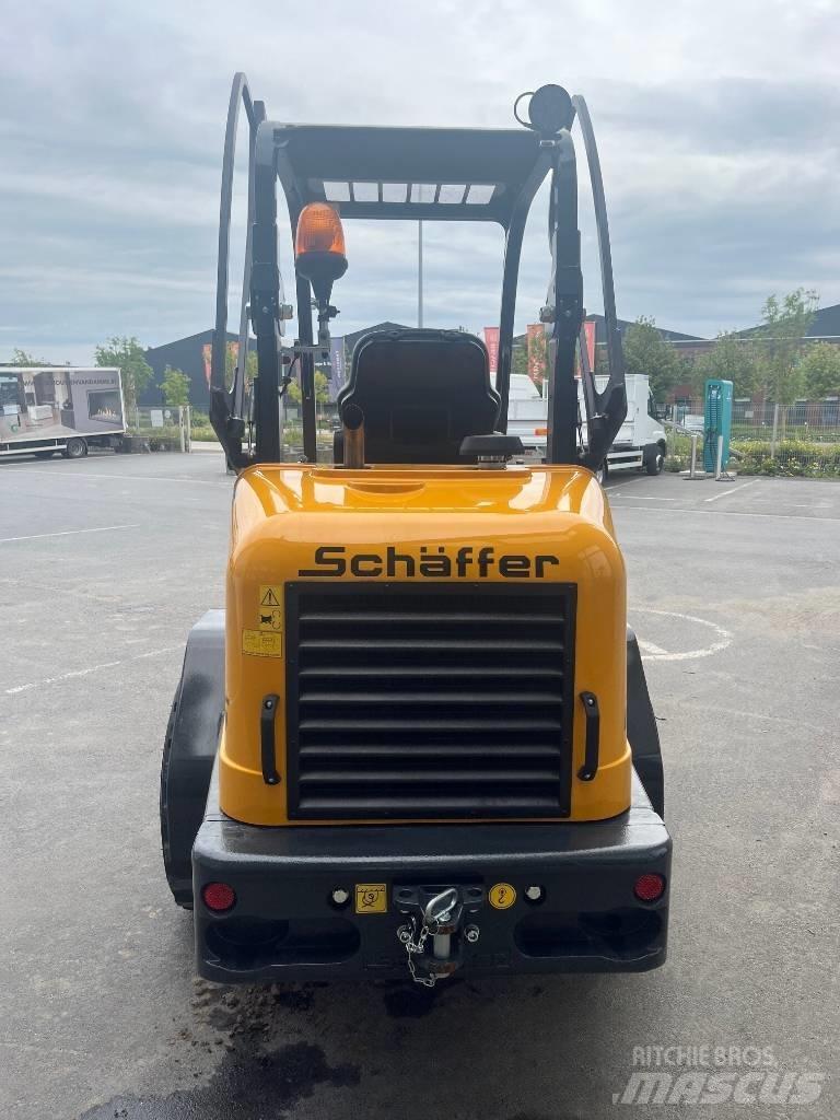 Schäffer 2445S Mininakladače