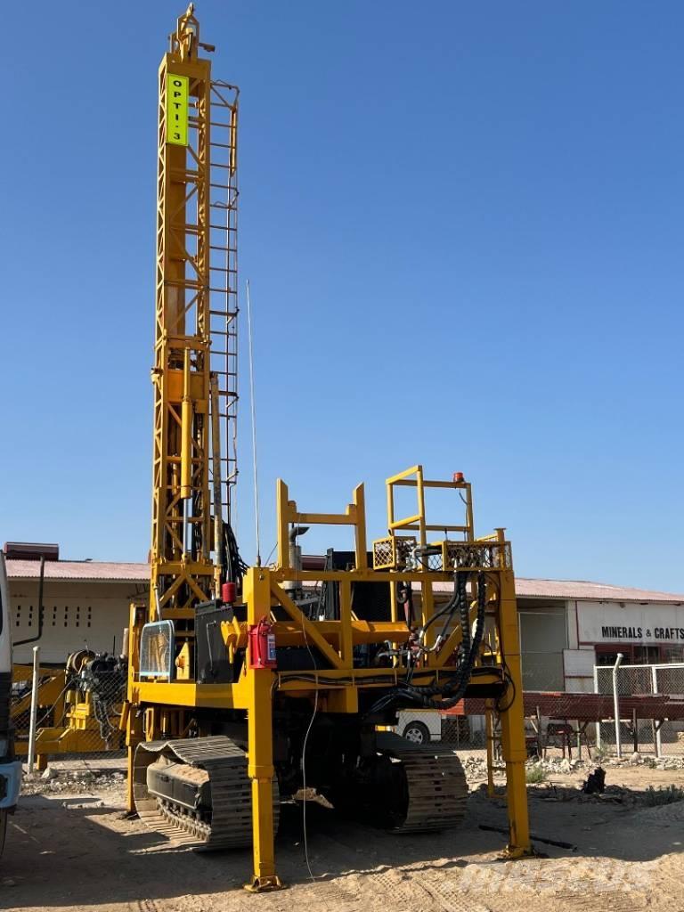 Sandvik DE710 Povrchové vrtací stroje