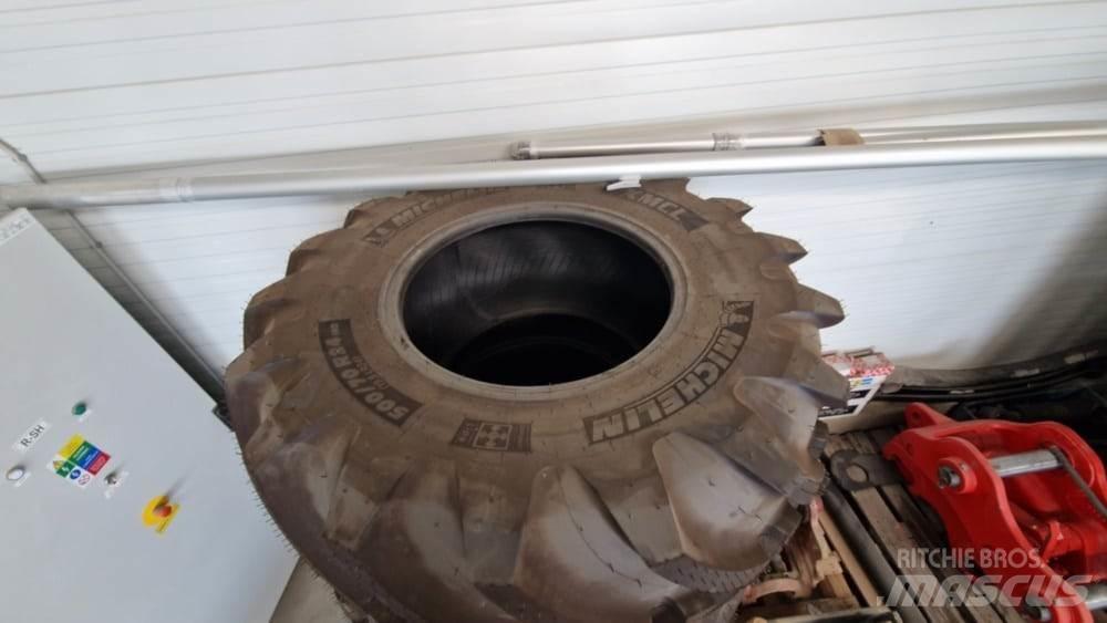 Michelin Reifen Pneumatiky, kola a ráfky