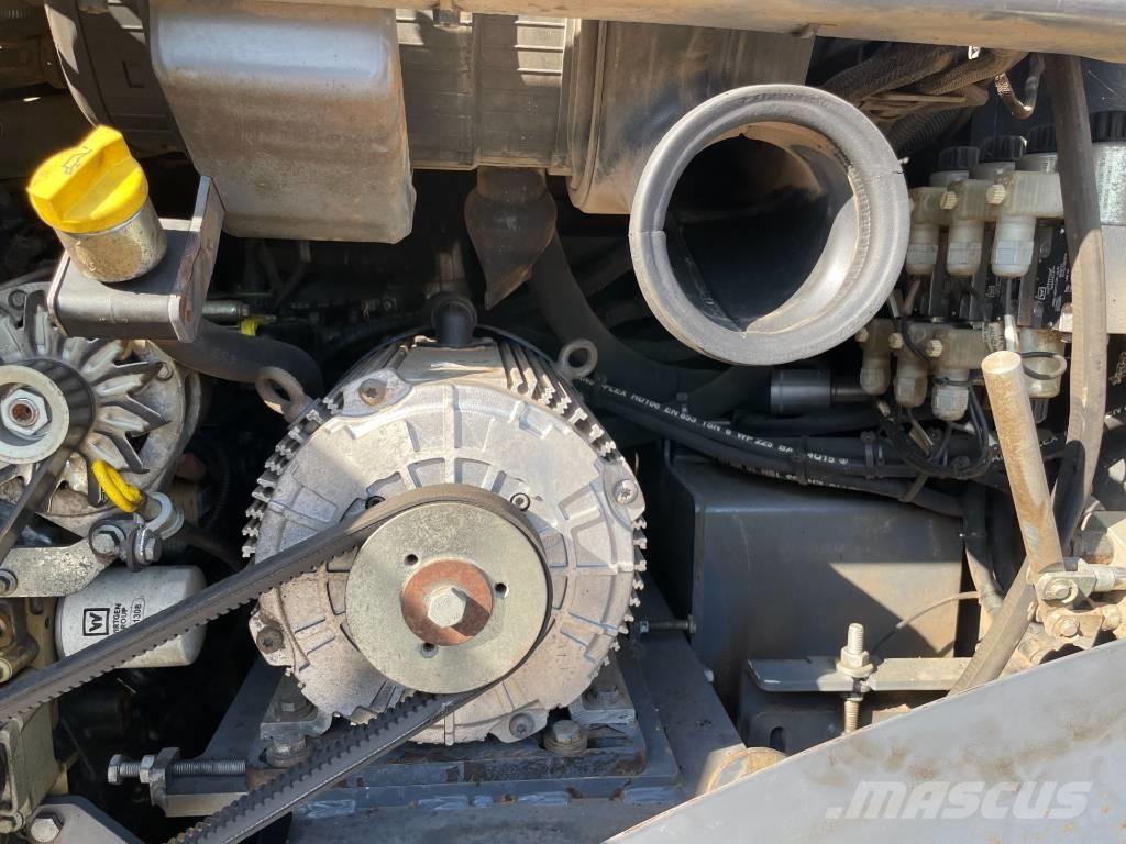 Vögele SUPER 800-3I Finišery