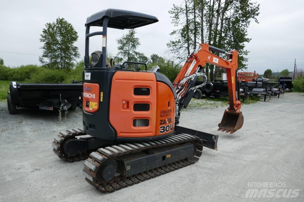 Hitachi ZX 30 U-5 A Mini rýpadla < 7t