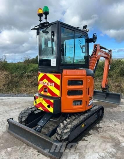Hitachi Zaxis 26 U Mini rýpadla < 7t