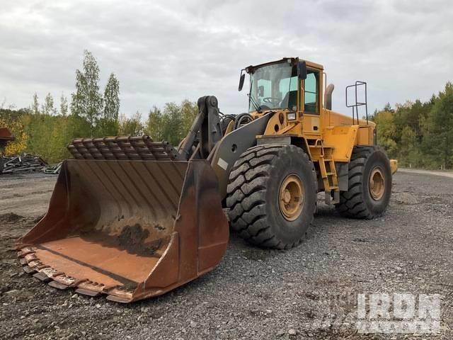Volvo L 220 E Kolové nakladače