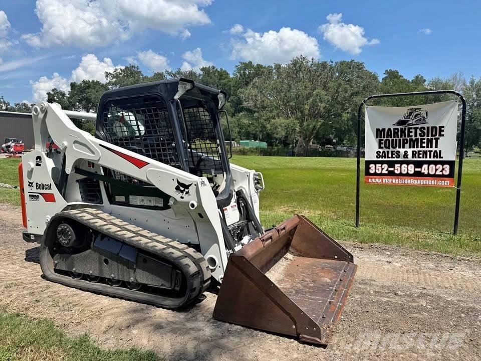 Bobcat T 590 Smykem řízené nakladače