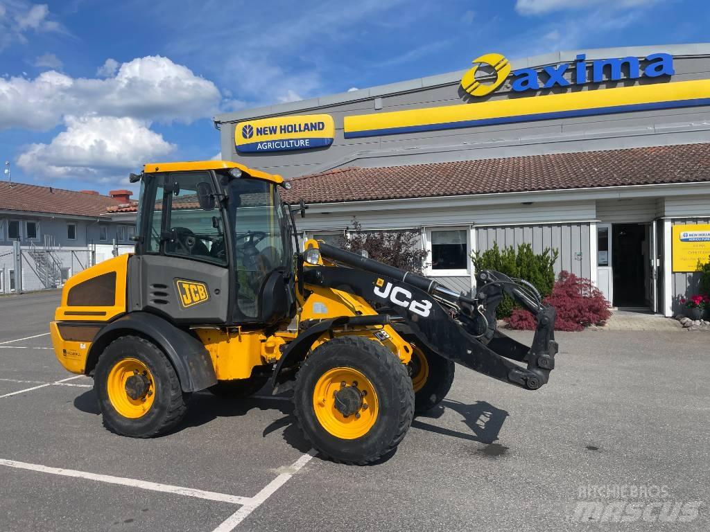 JCB 409 Kolové nakladače