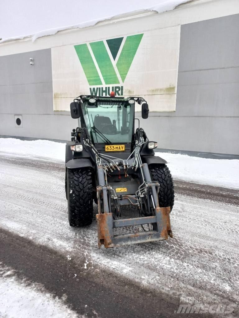 Wille 665 Kompaktní traktory