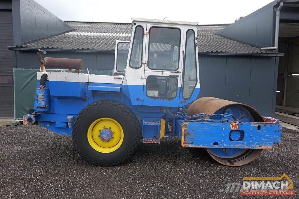Hamm 2314 SD Tandemové válce