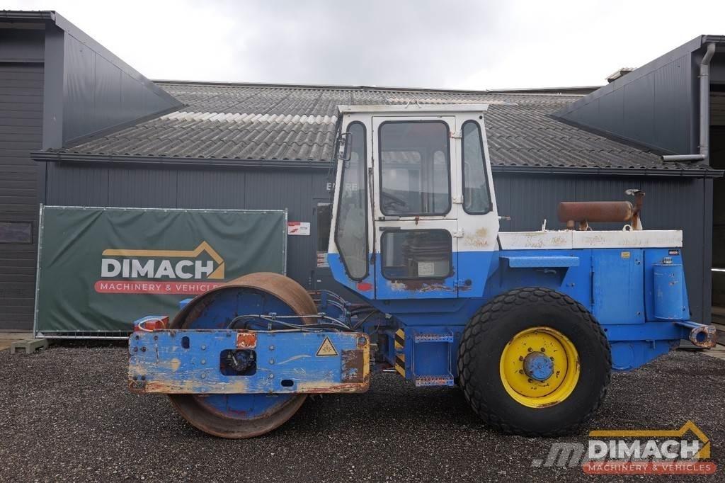 Hamm 2314 SD Tandemové válce