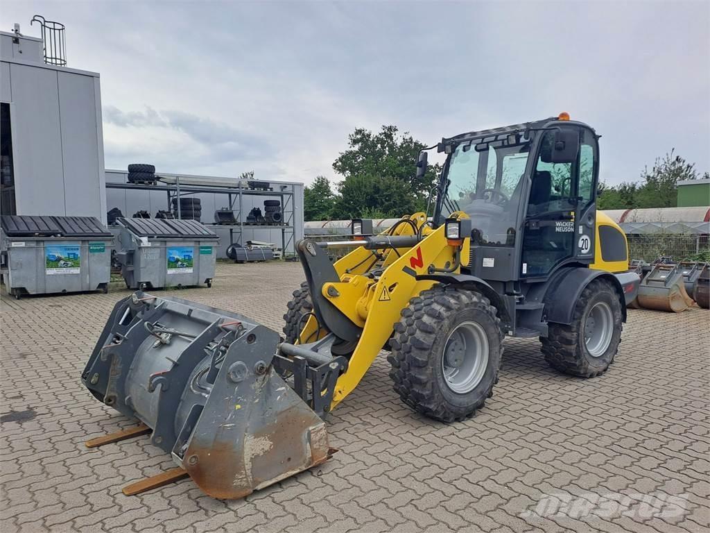 Wacker Neuson WL52 Kolové nakladače