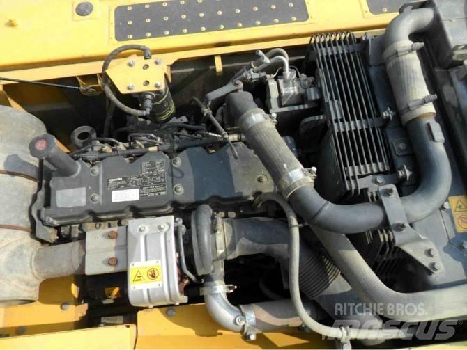 Komatsu pc200-8 Pásová rýpadla