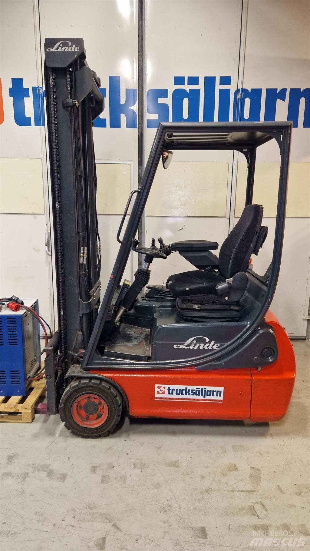 Linde E16C -02 Akumulátorové vozíky