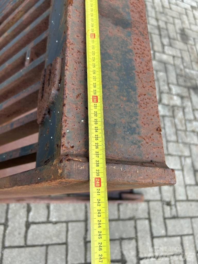 Volvo Puin Bak Prosévací lopaty