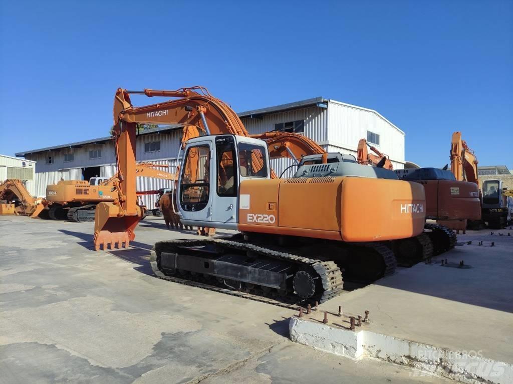 Hitachi EX 220-5 Pásová rýpadla