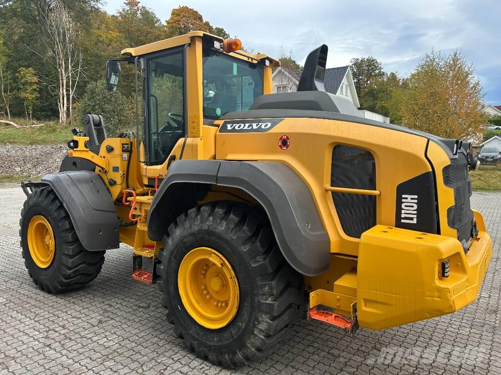 Volvo L110H Kolové nakladače