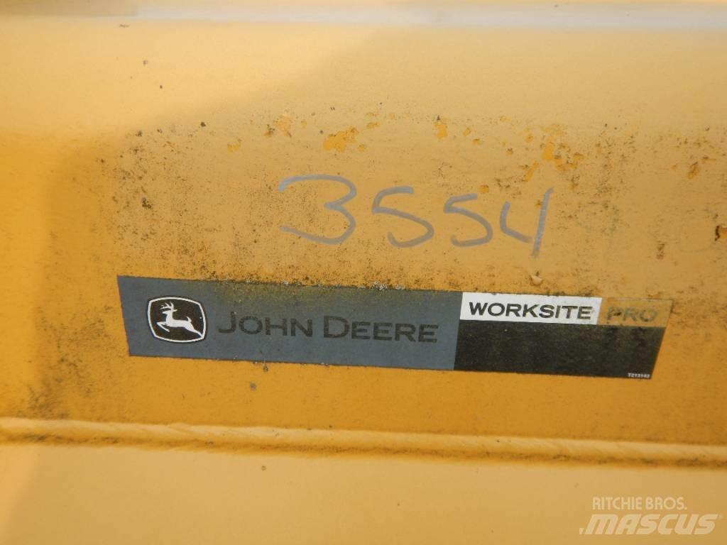 John Deere AT340424 Lopaty