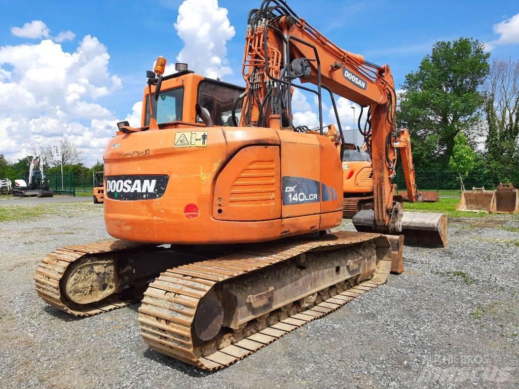 Doosan DX 140 LCR-3 Pásová rýpadla
