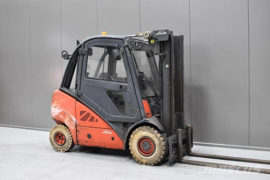 Linde H 25 D - 01 Dieselové vozíky