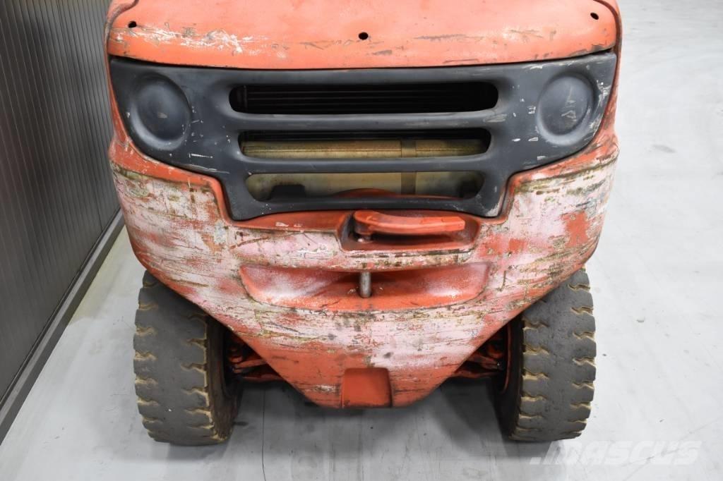 Linde H 25 D - 01 Dieselové vozíky
