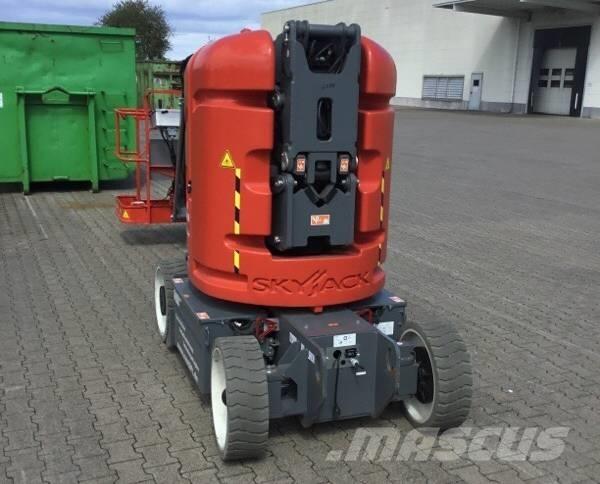 SkyJack SJ 30 ARJE Kloubové plošiny