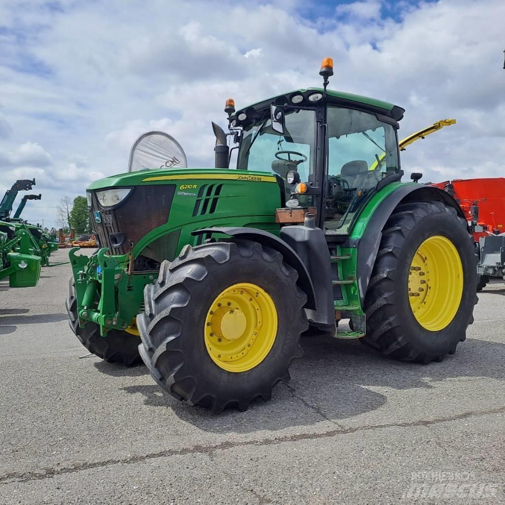 John Deere 6210 R Traktory