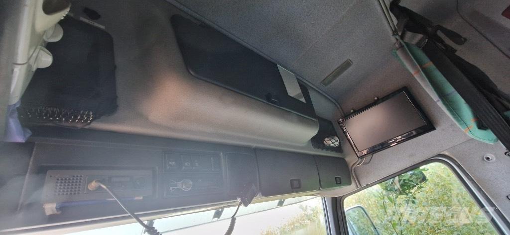 Volvo FH 12 460 Skříňová nástavba