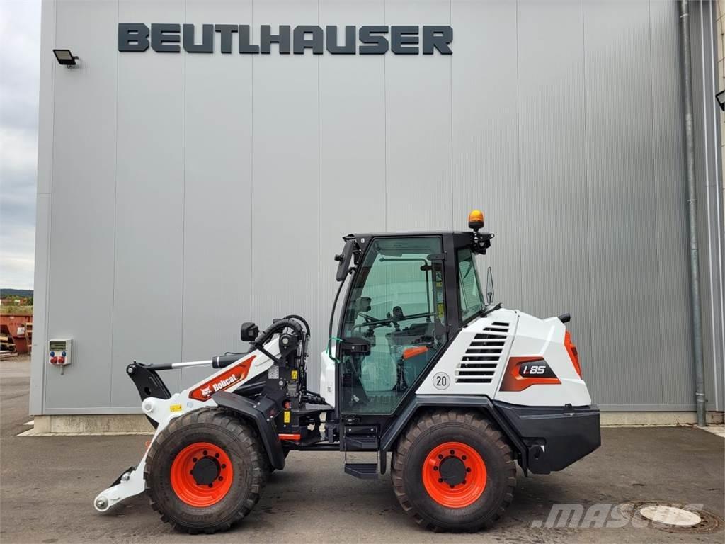 Bobcat L85 Kolové nakladače