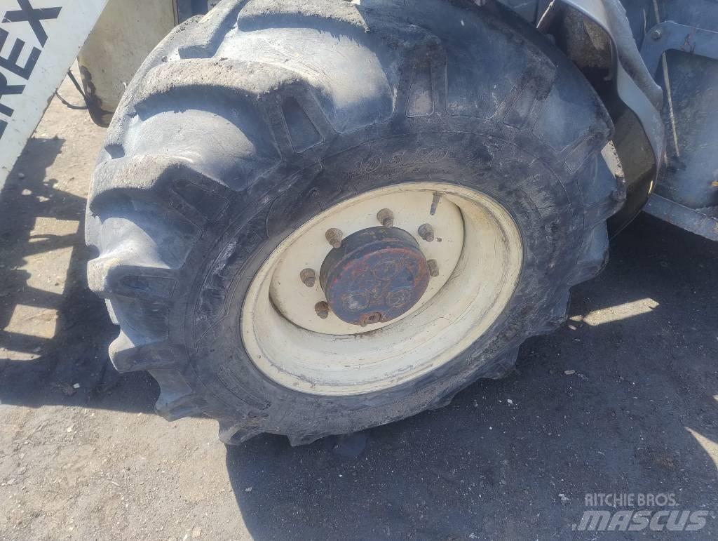 Terex Parts Rýpadlo-nakladače