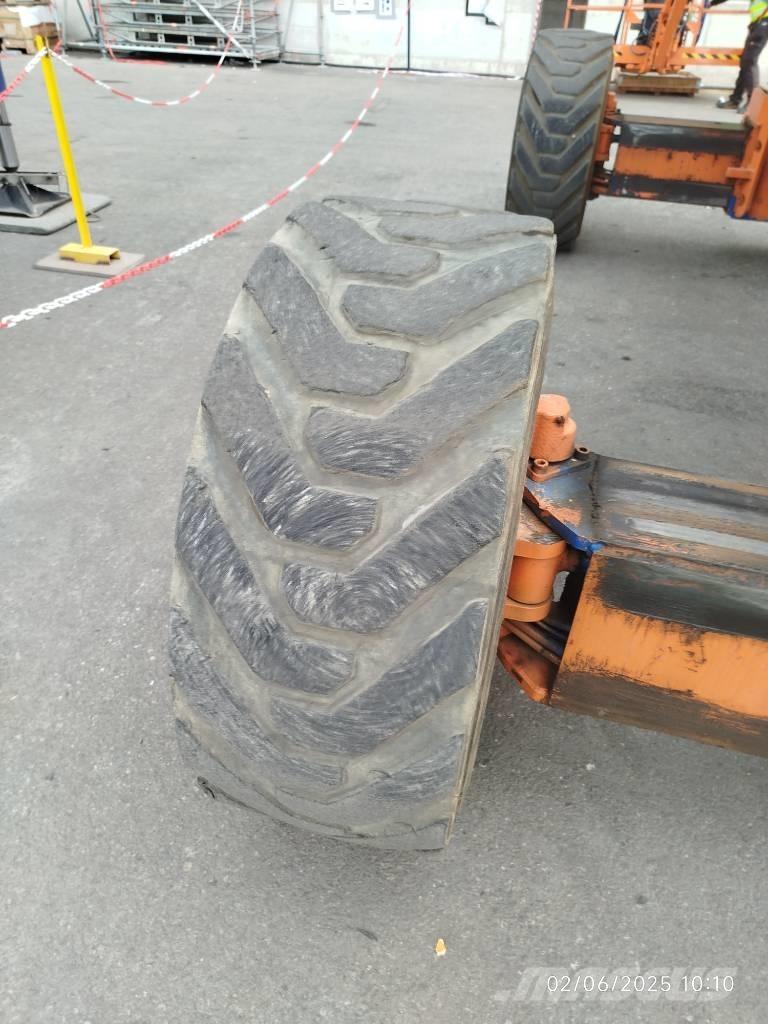 JLG 1250 AJP Kloubové plošiny