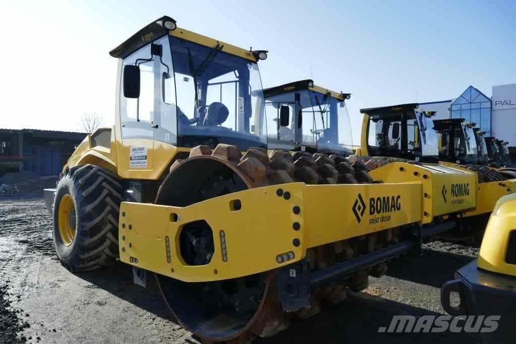 Bomag BW 213 PDH-5 Půdní kompaktory