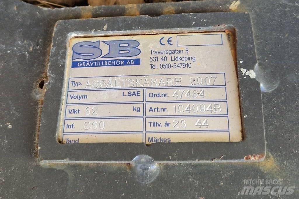 SB Asfaltskärare S60 Frézy, nůžky