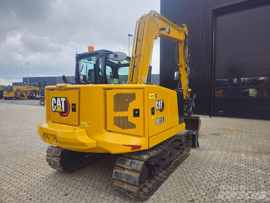 CAT 307.5 Midi rýpadla 7t - 12t