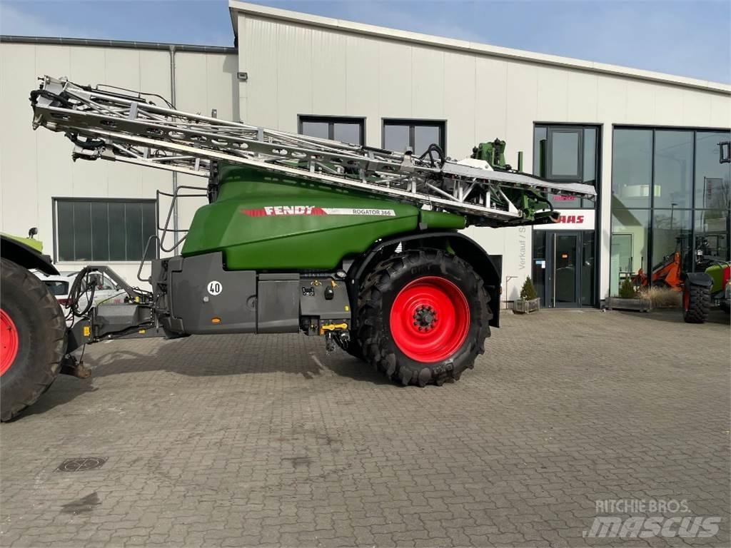 Fendt Rogator 366 Tažené postřikovače