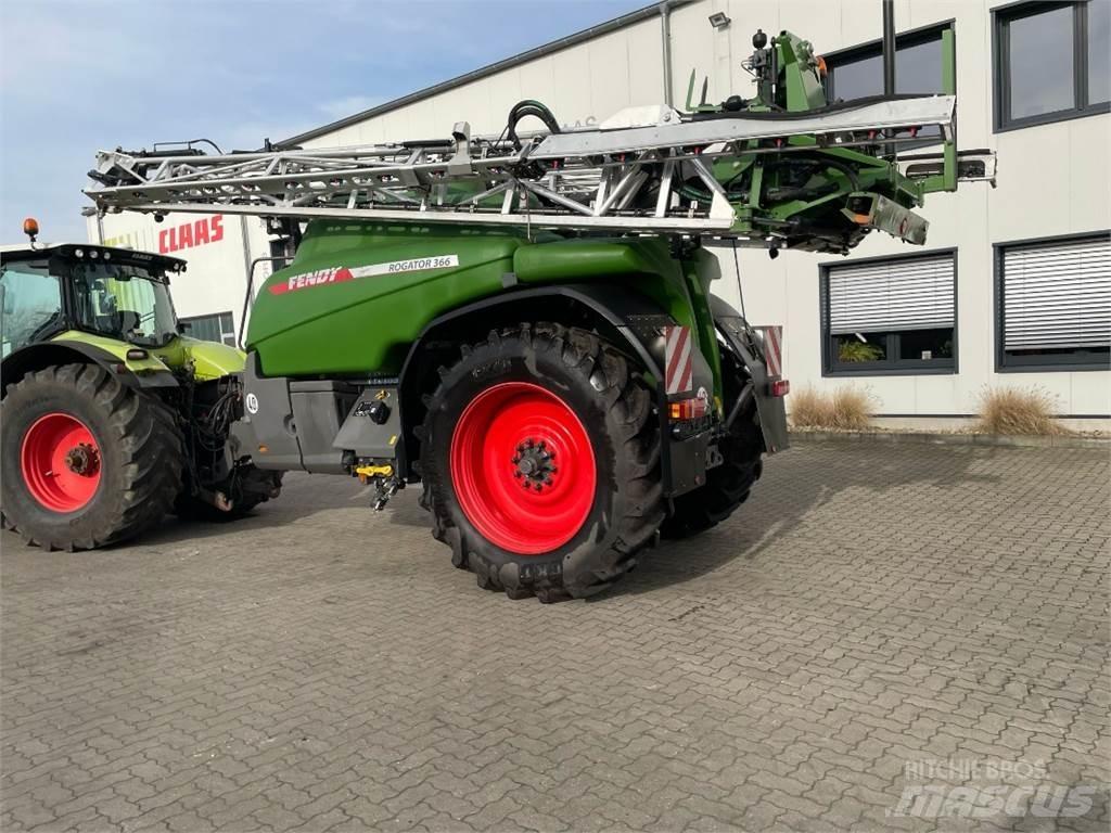 Fendt Rogator 366 Tažené postřikovače